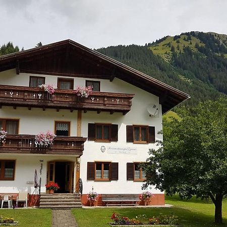 Appartement Haus Christof à Holzgau Extérieur photo